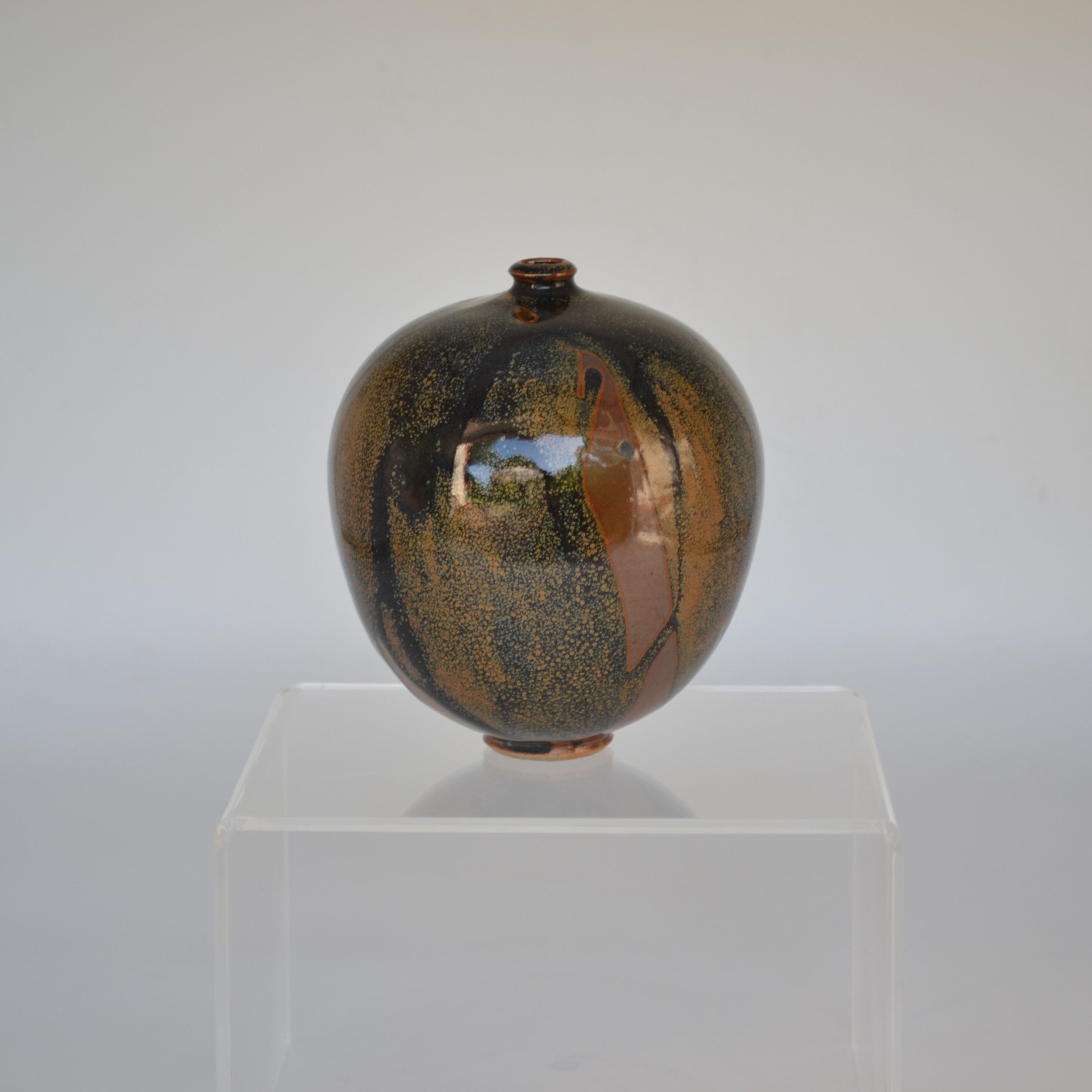 Michel Lanos ovoid vase on sandstone heel