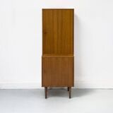 Armoire étroite en teck, années 1960