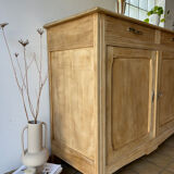 Renovated Parisian buffet