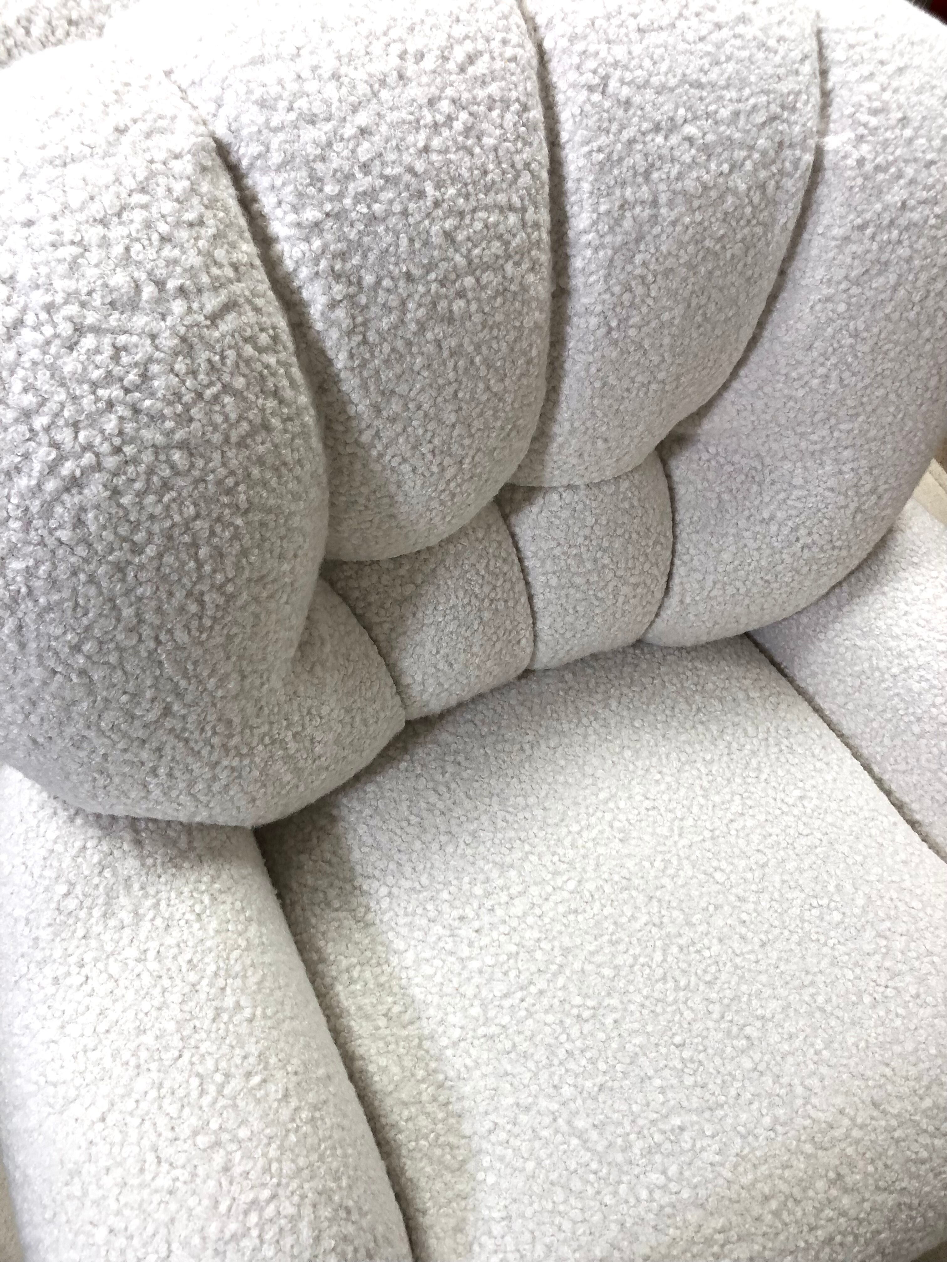 Vintage 80s shell armchair in curly wool