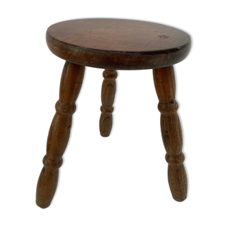 Ancien tabouret tripode en bois pieds boules