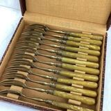 Box of 12 old dessert forks