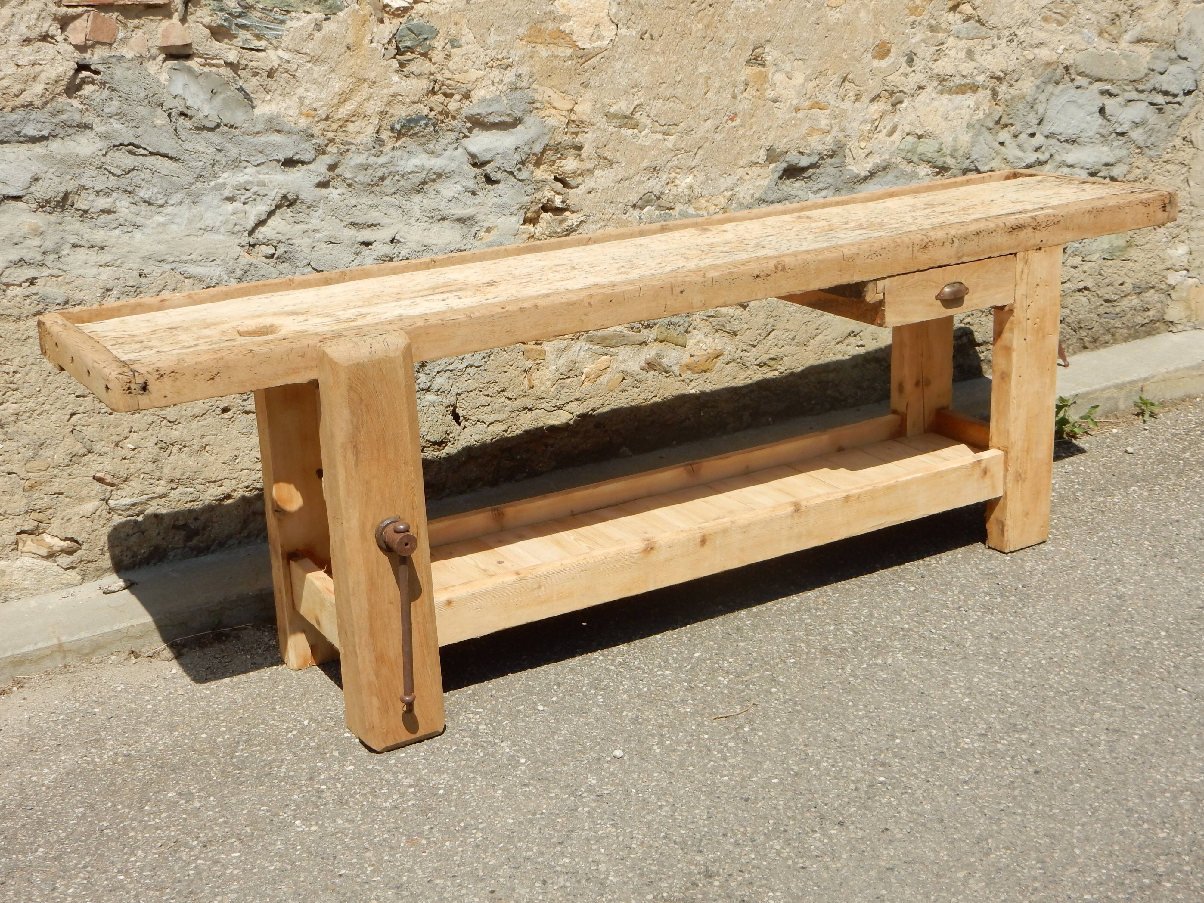 Large oak and fir carpenter's workbench - Old trade furniture