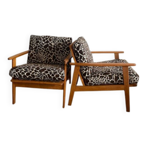 Paire de fauteuils des