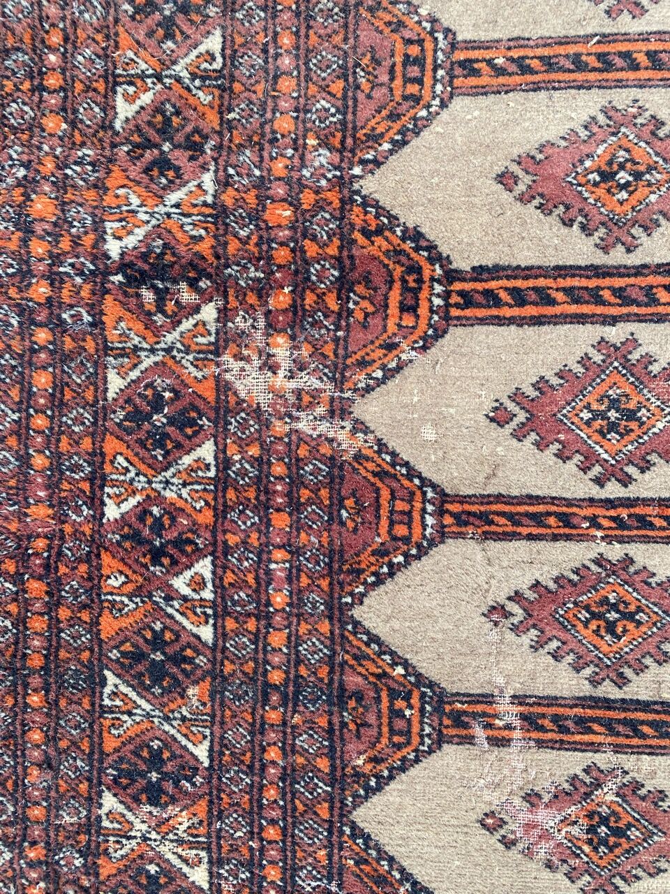 Vintage carpet pakistan drawings bokhara handmade 124x186 cm