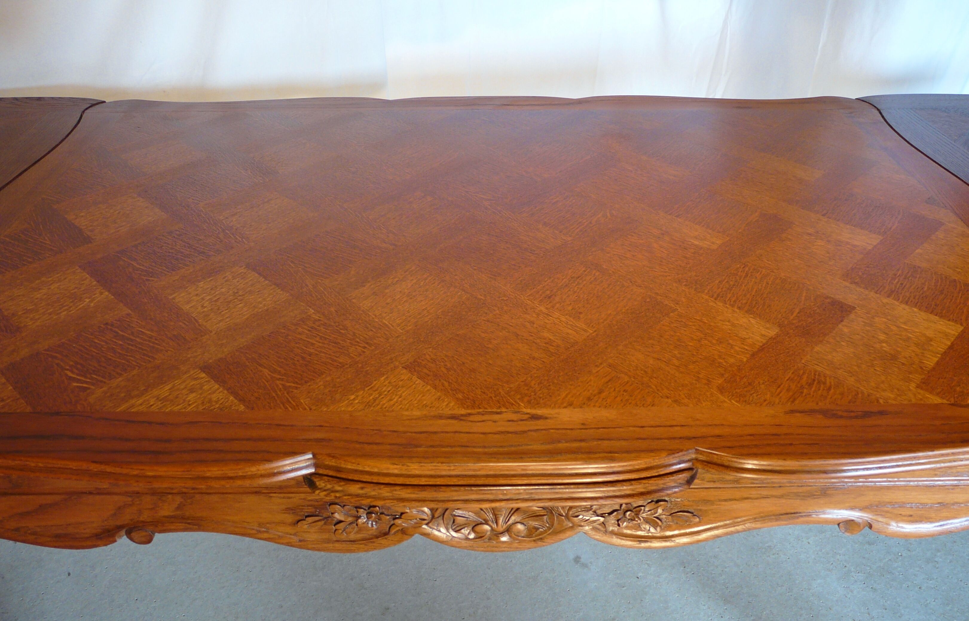 Extendable rectangular table Regency style in solid oak