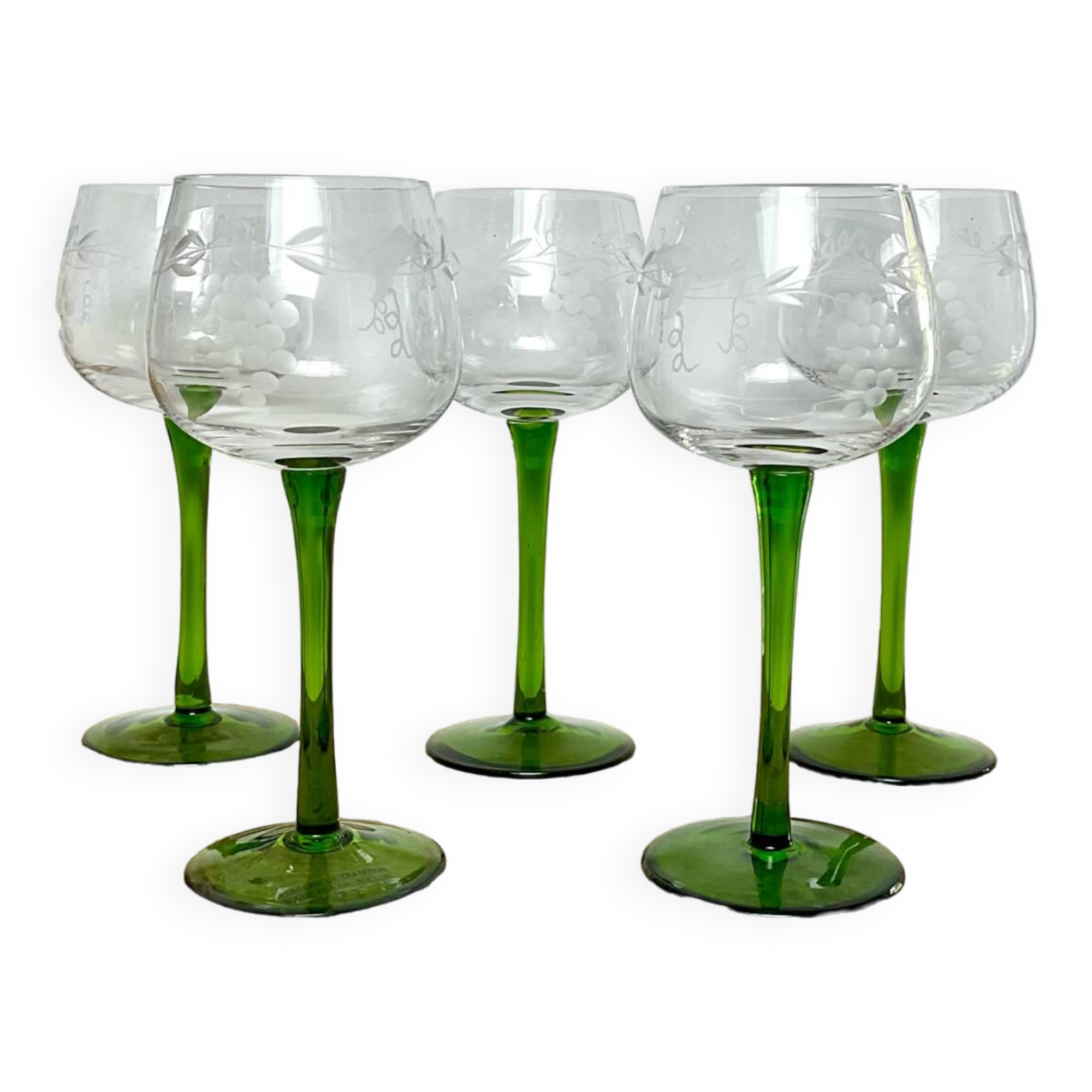 5 mouth-blown Alsace glasses, grape decoration