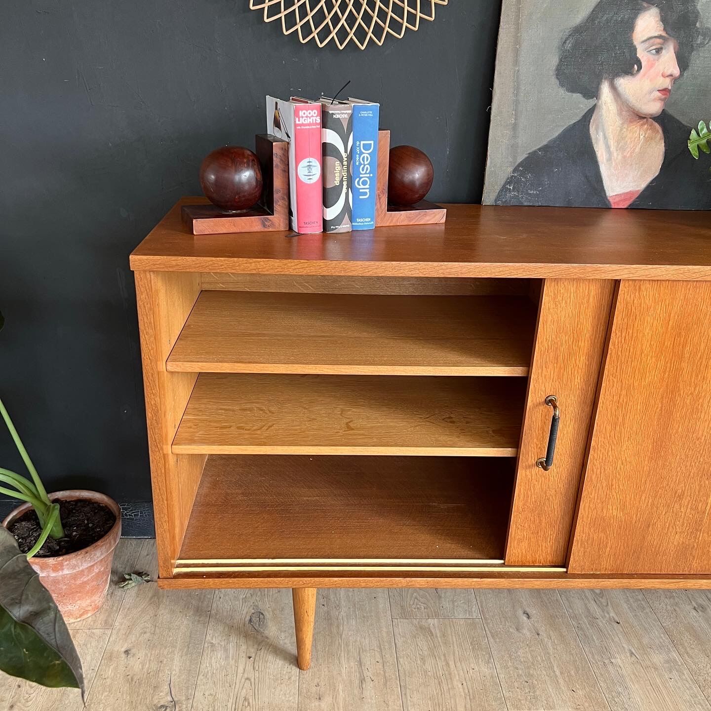Vintage enfilade