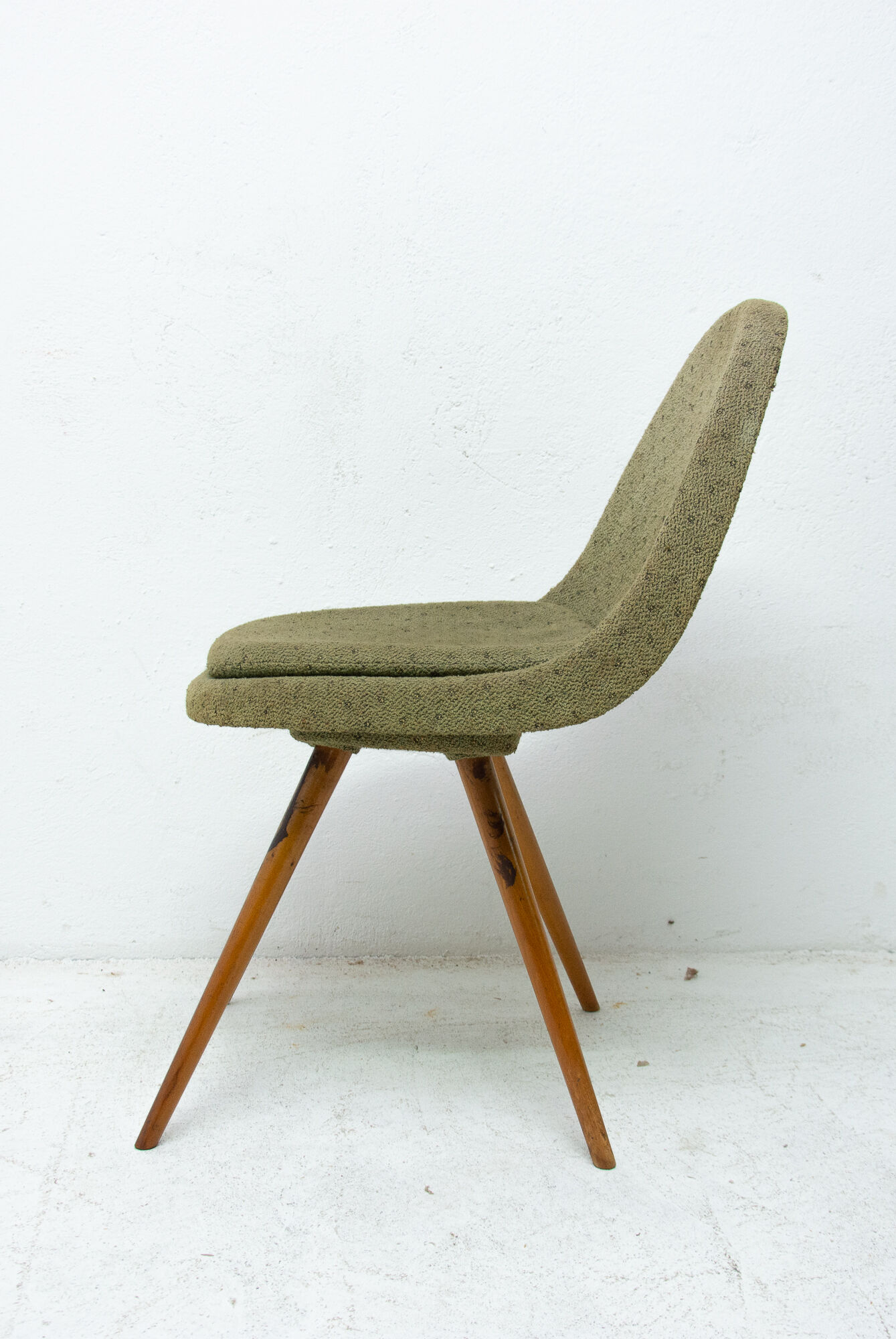Mid century dining chairs, designed by Frantisek Jirák for Tatra Pravenec