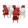 Série de 10 chaises de bistrot en bois et skaï vintage