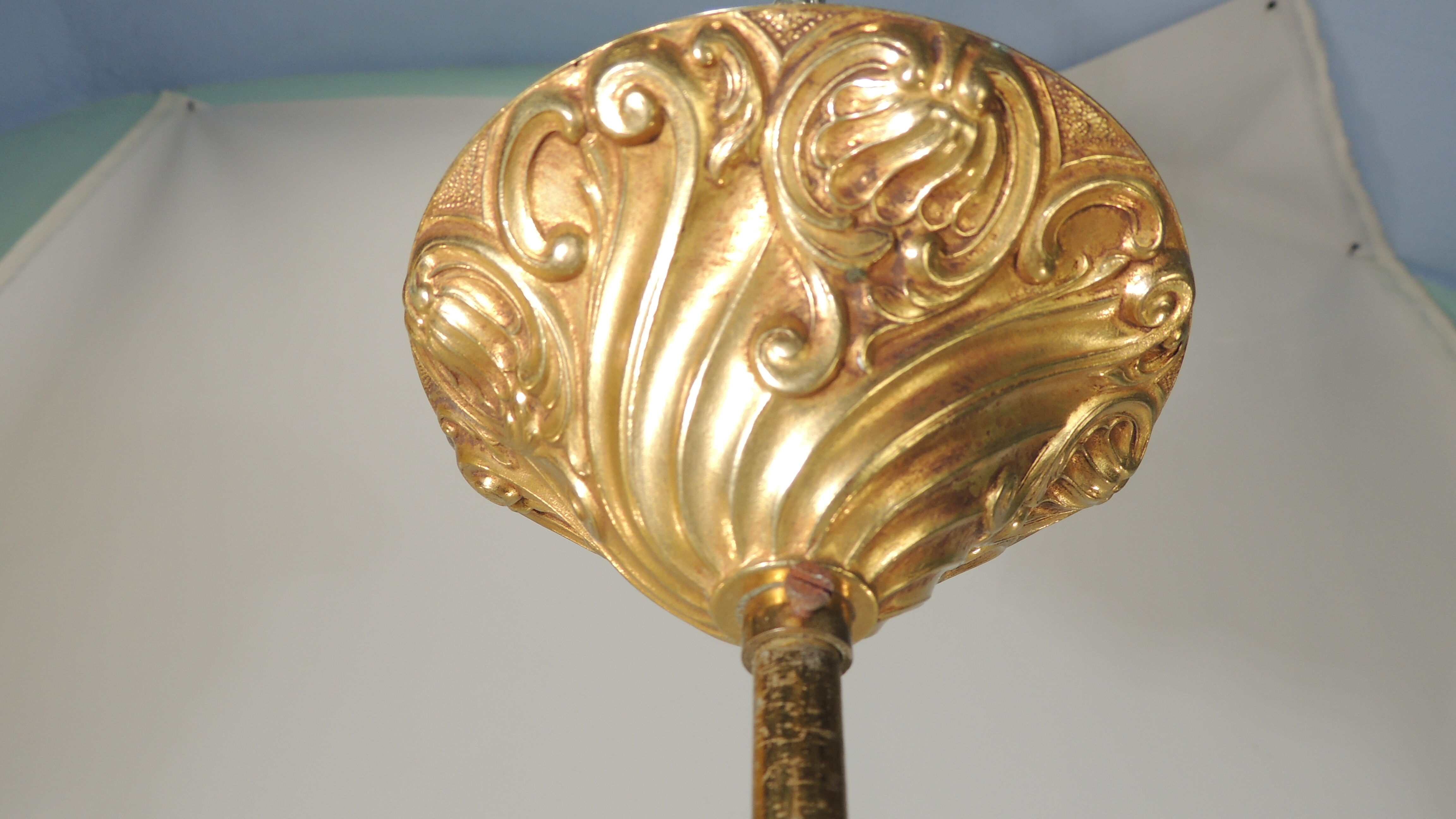 Bronze vintage five-pointed chandelier