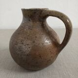 Ceramic pitcher by Nigron