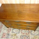Chest of drawers late eighteenth in light mahogany