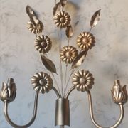 Wall lamp golden metal flowers