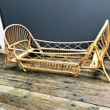 Rattan bed