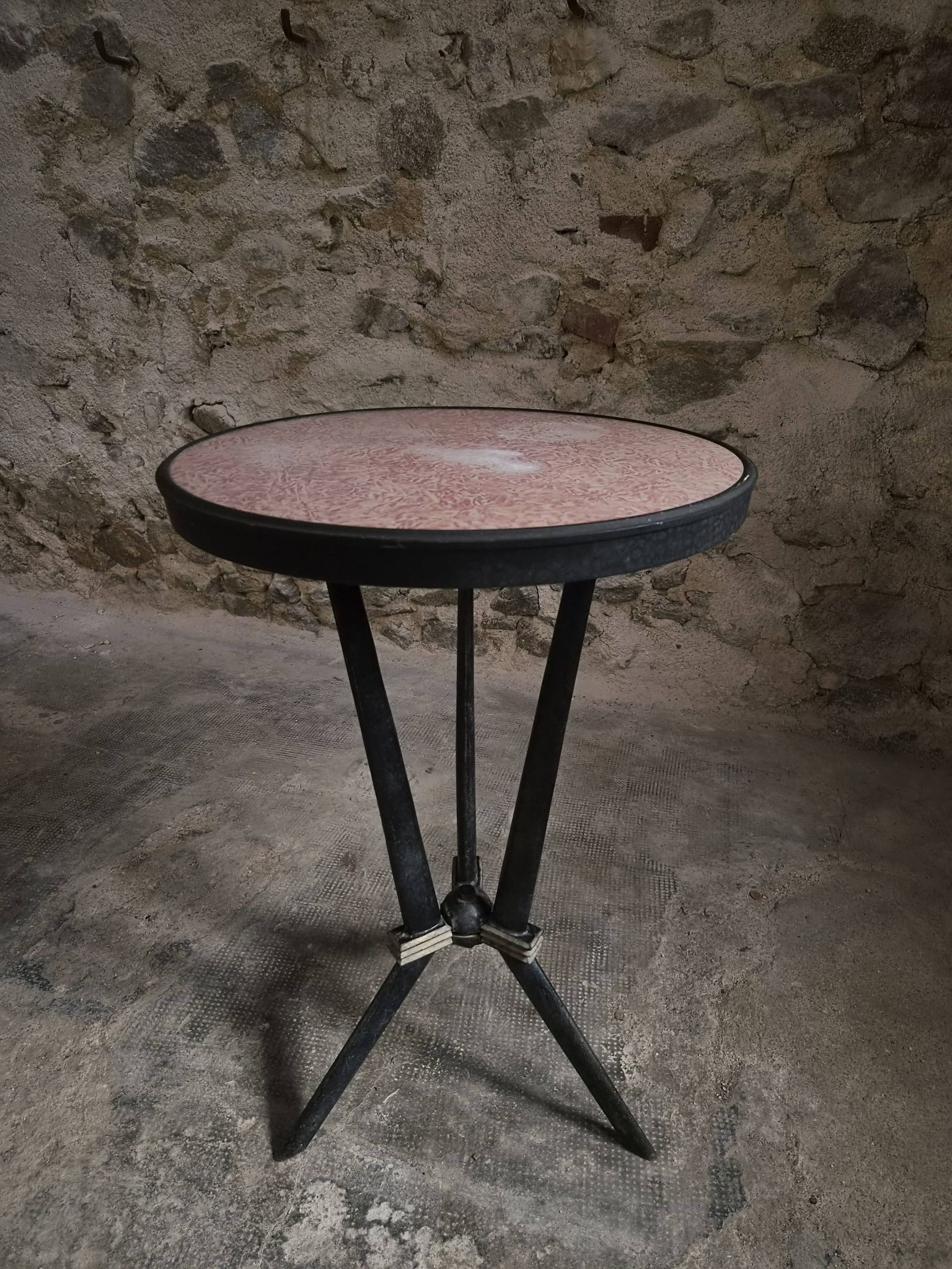 Table bistrot art déco française avec plateau Rex bakélite – c.1930–1940