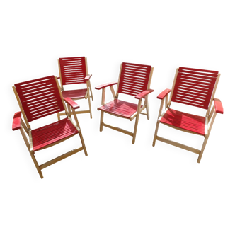 folding wooden chairs