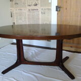 Vintage oval dining table with extensions for Baumann - 1960