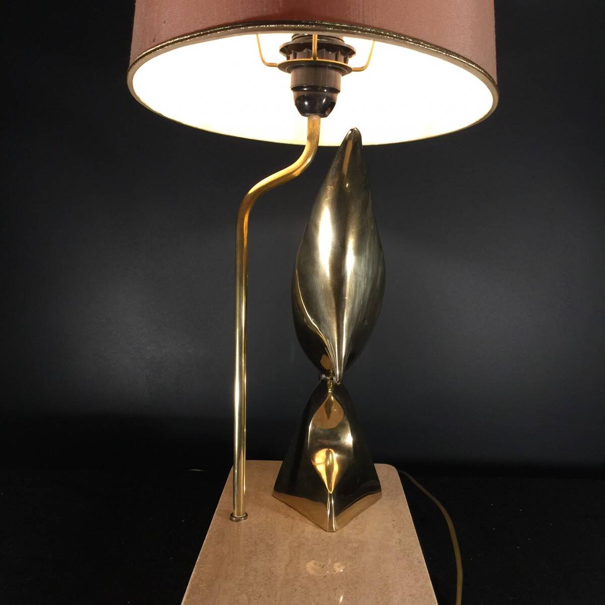 Hollywood Regency modernist stylized fish table lamp / sculpture, bro