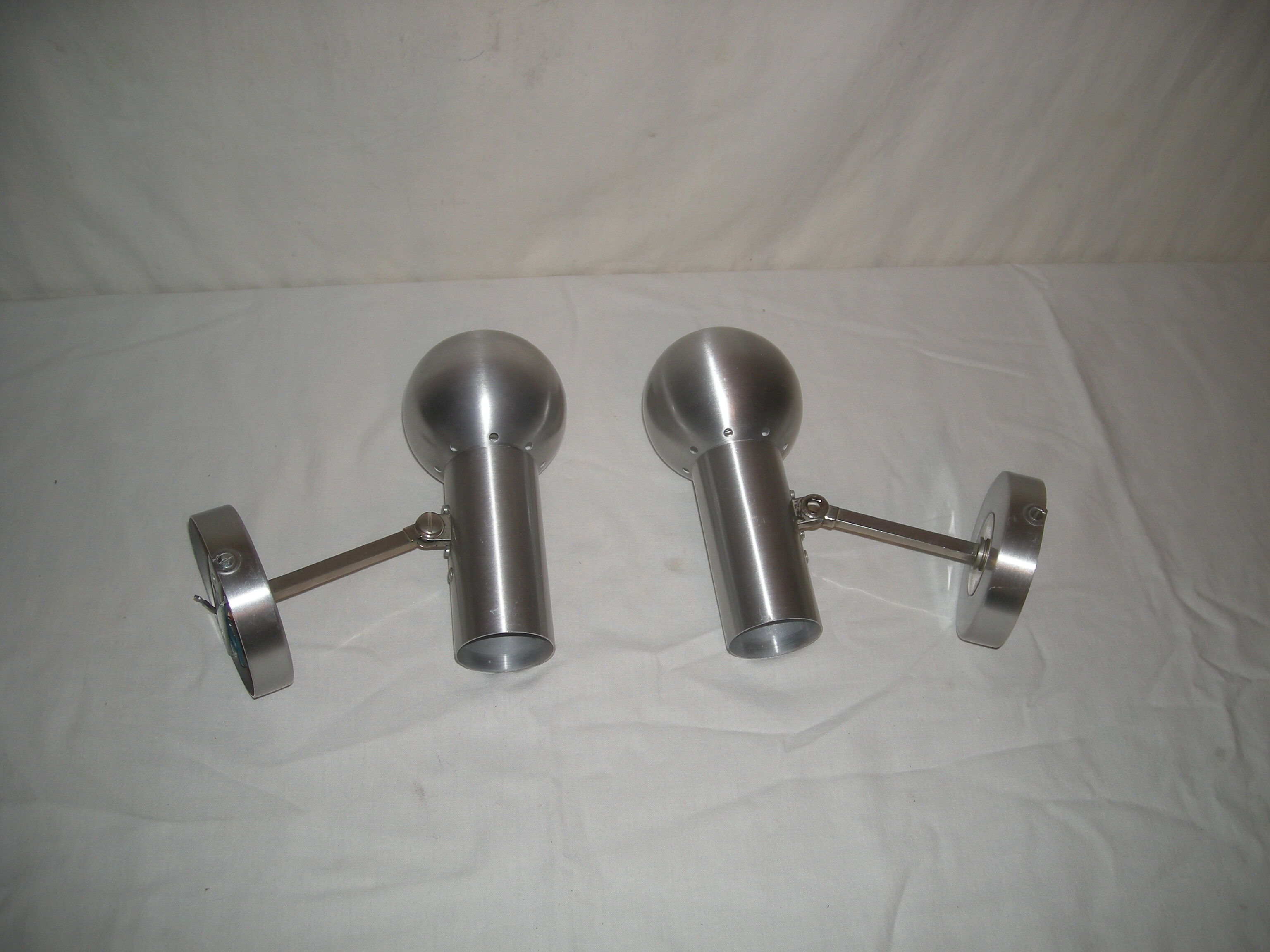 Pair of wall lights from the 70s