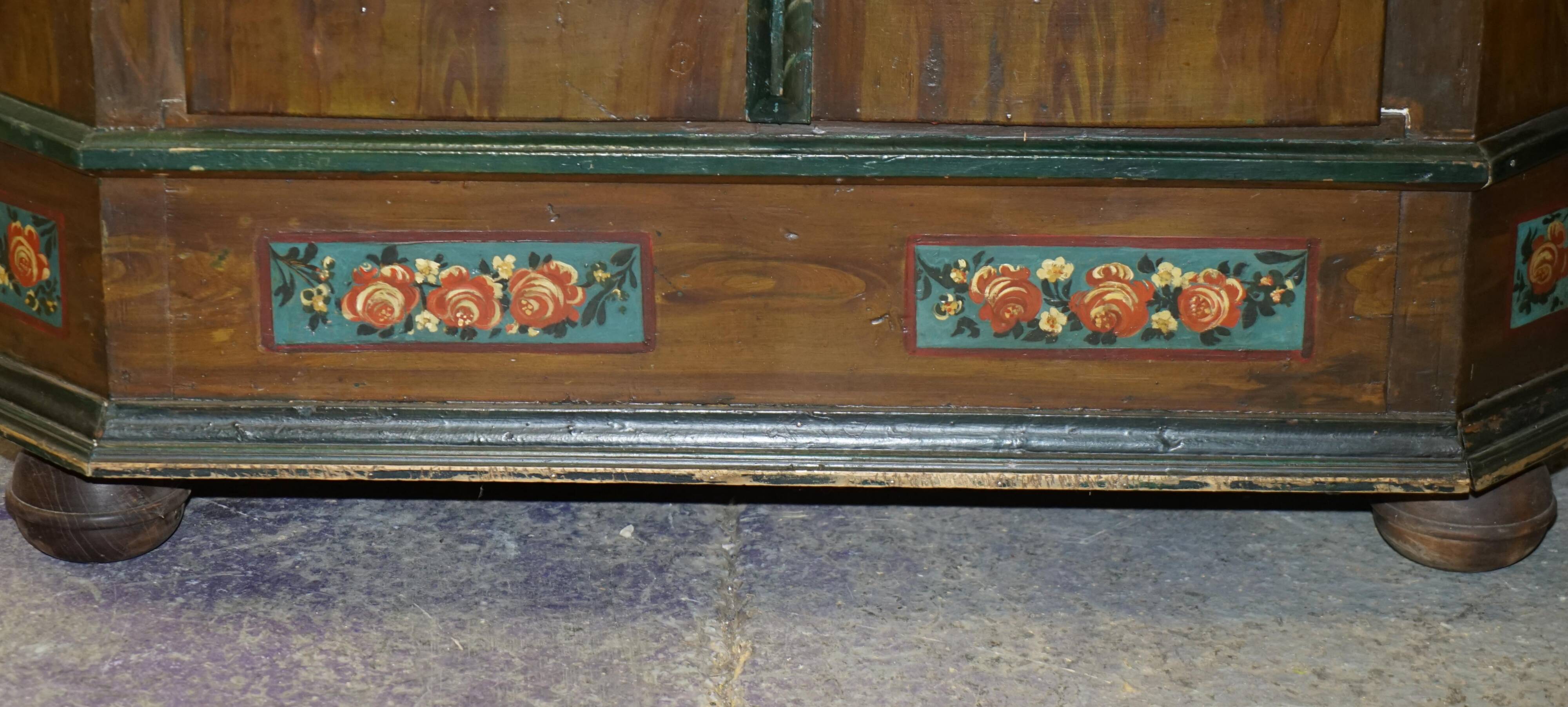 Armoire de mariage allemande peinte à la main, ancienne, 1829-1851