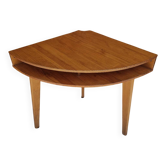 Scandinavian corner desk