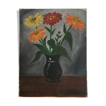 Antique painting of a bouquet of daisies