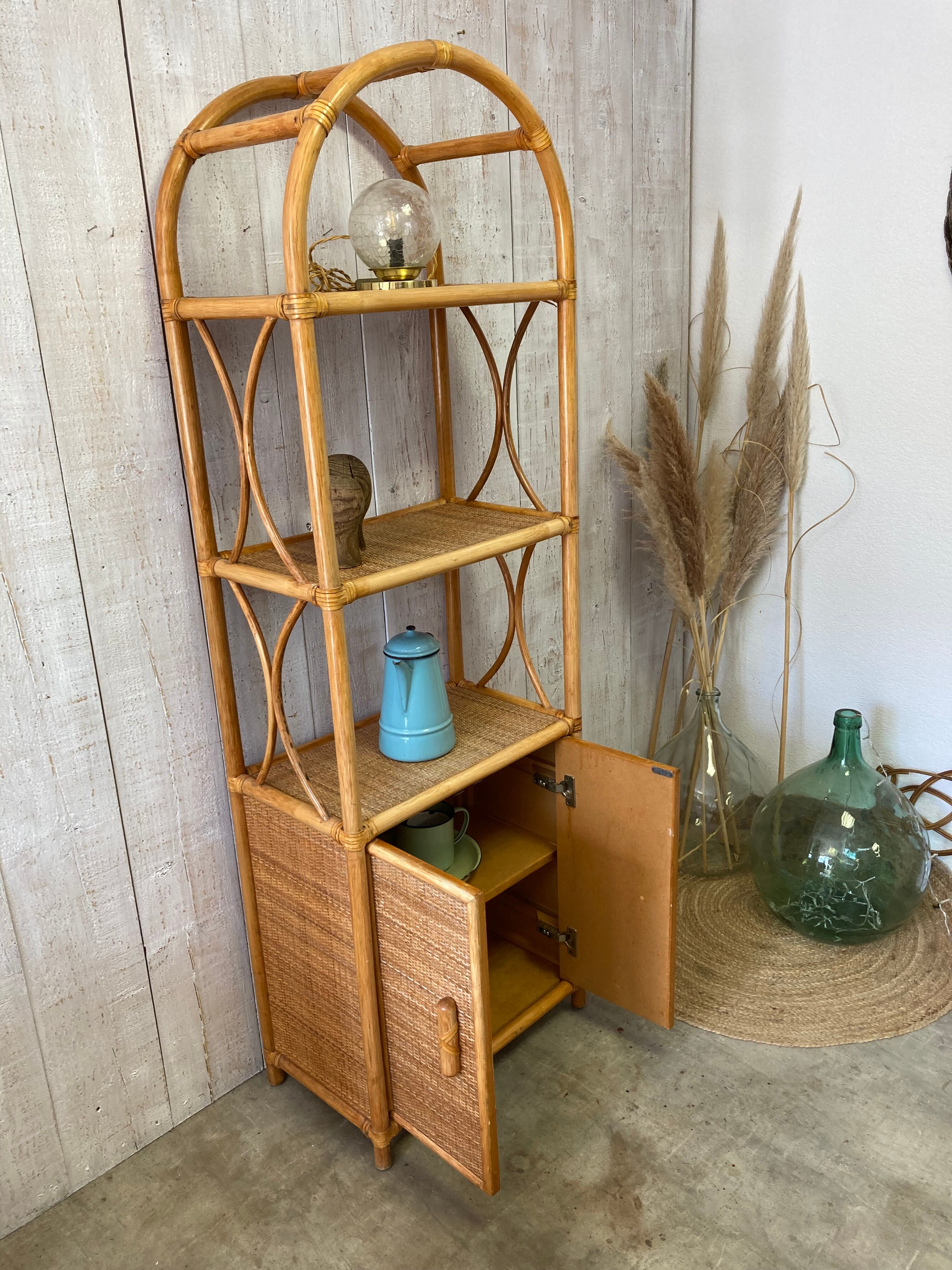 Vintage rattan floor