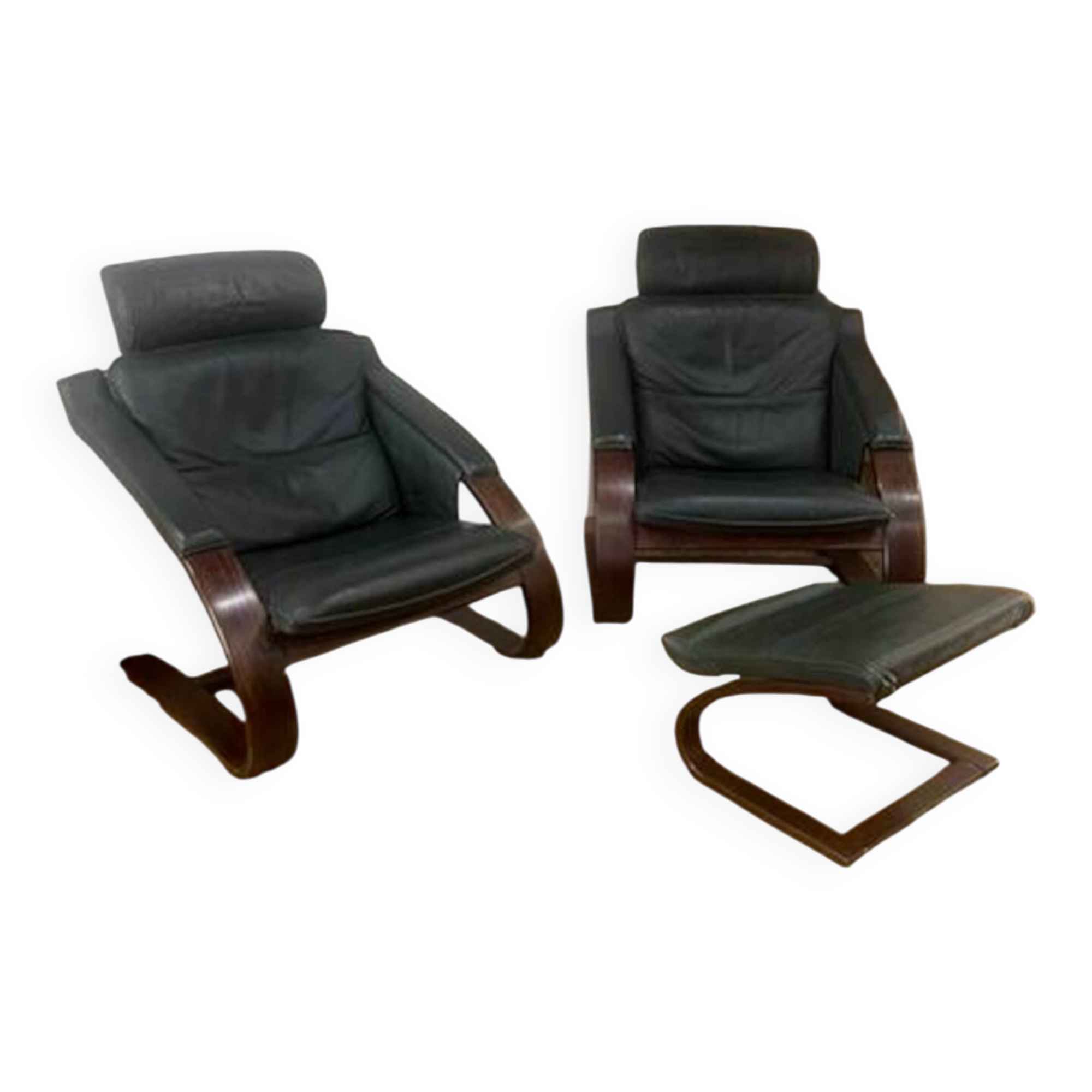 Pair of Scandinavian armchairs with a footrest from the brand NELO.