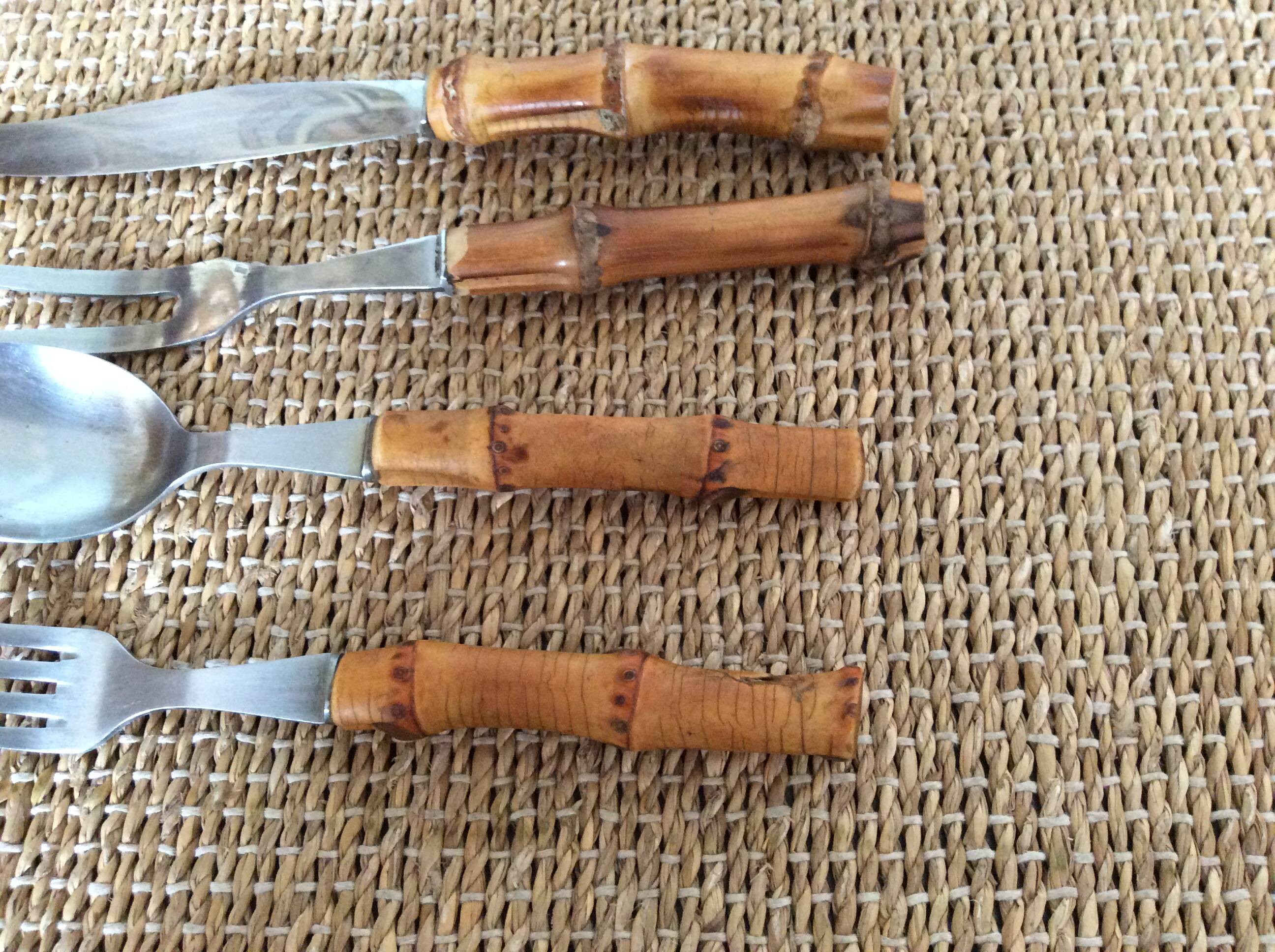 Bamboo cutlery set