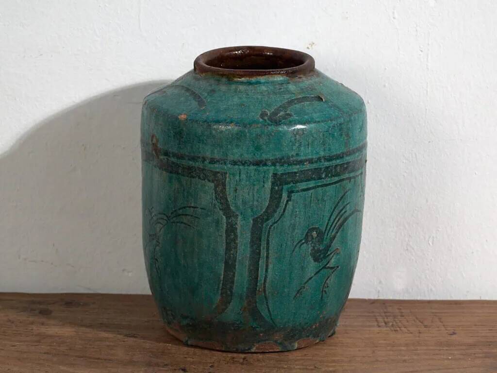 Ancient emerald green vase (circa 1820) #40