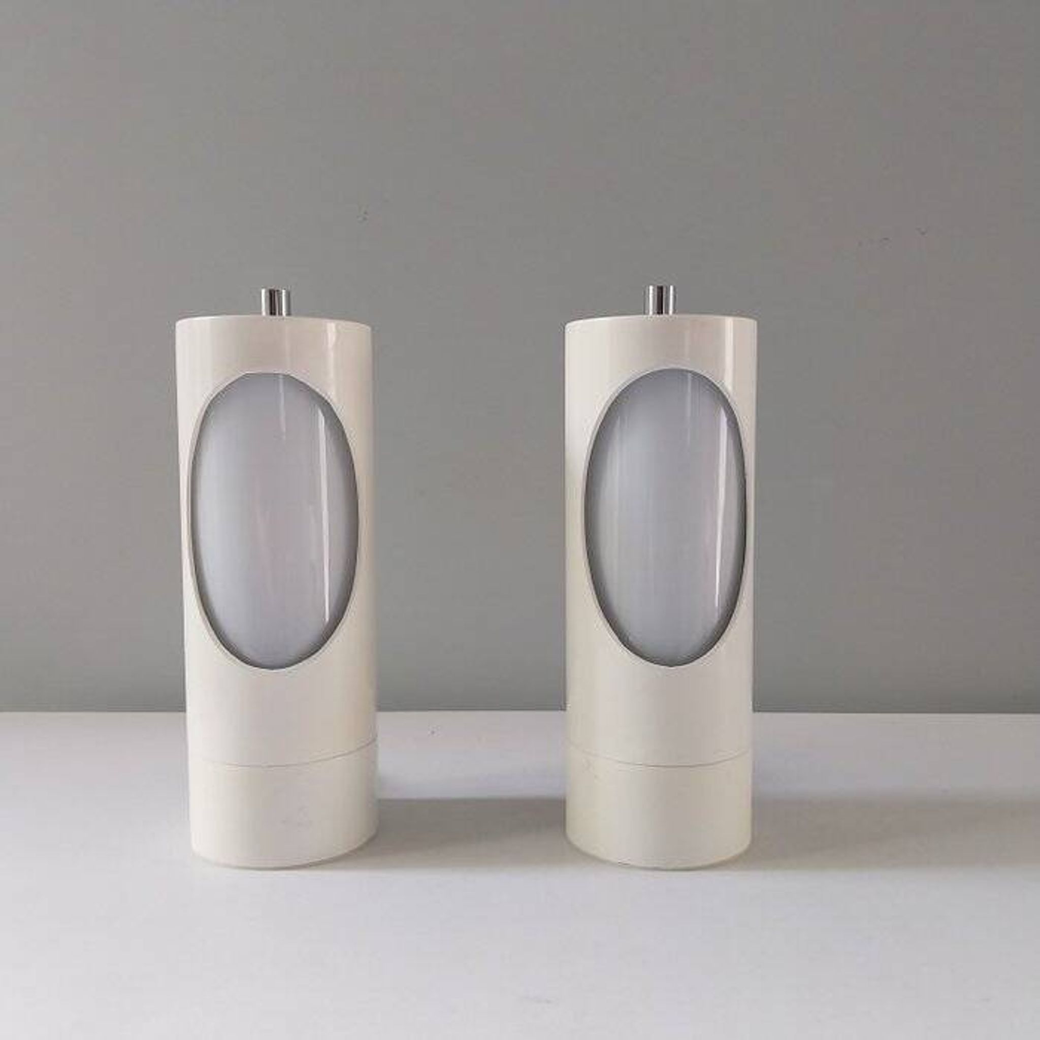 Set de deux lampes de table italiennes années 70