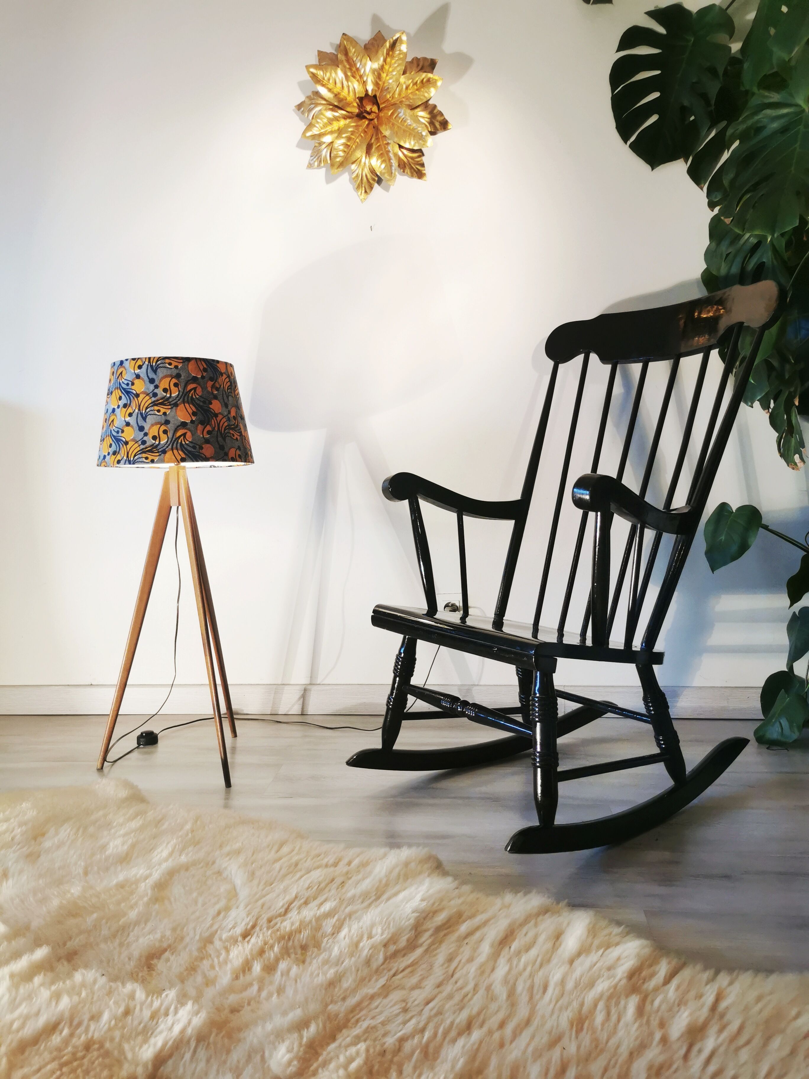Rocking chair year 60, black wood