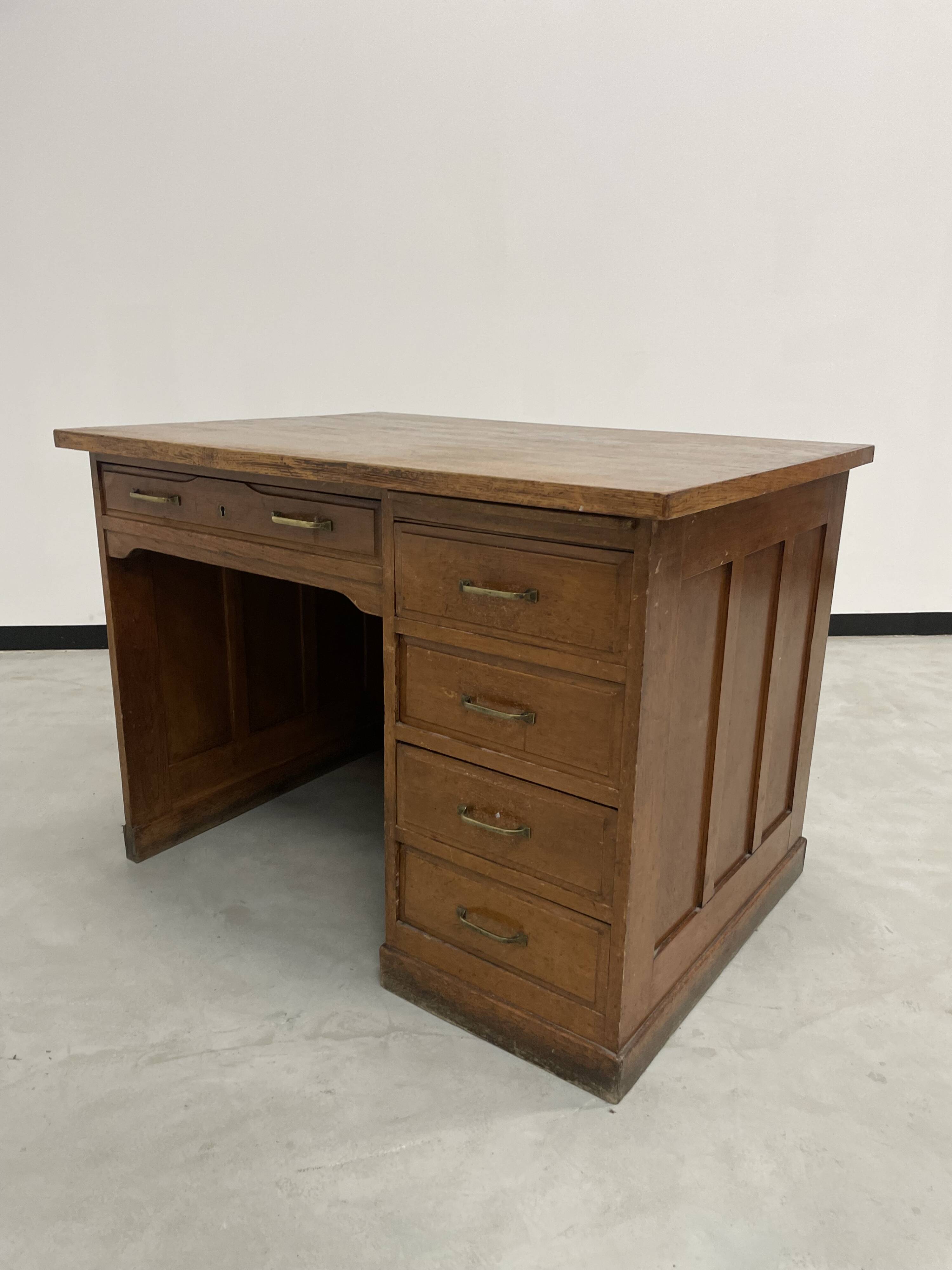 Oak and veneer counter or desk