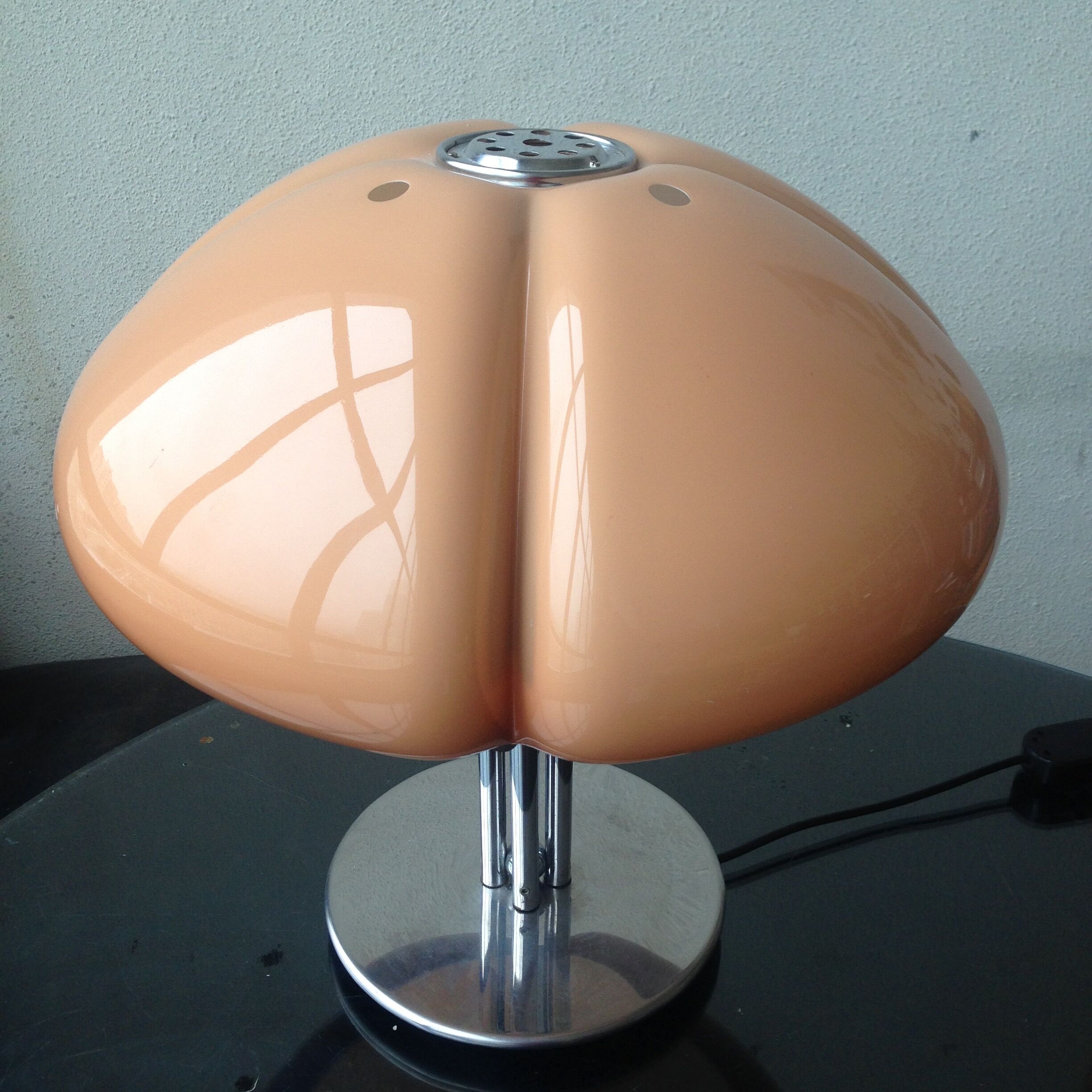 Quadrifoglio lamp by Gae Aulenti for Guzzini