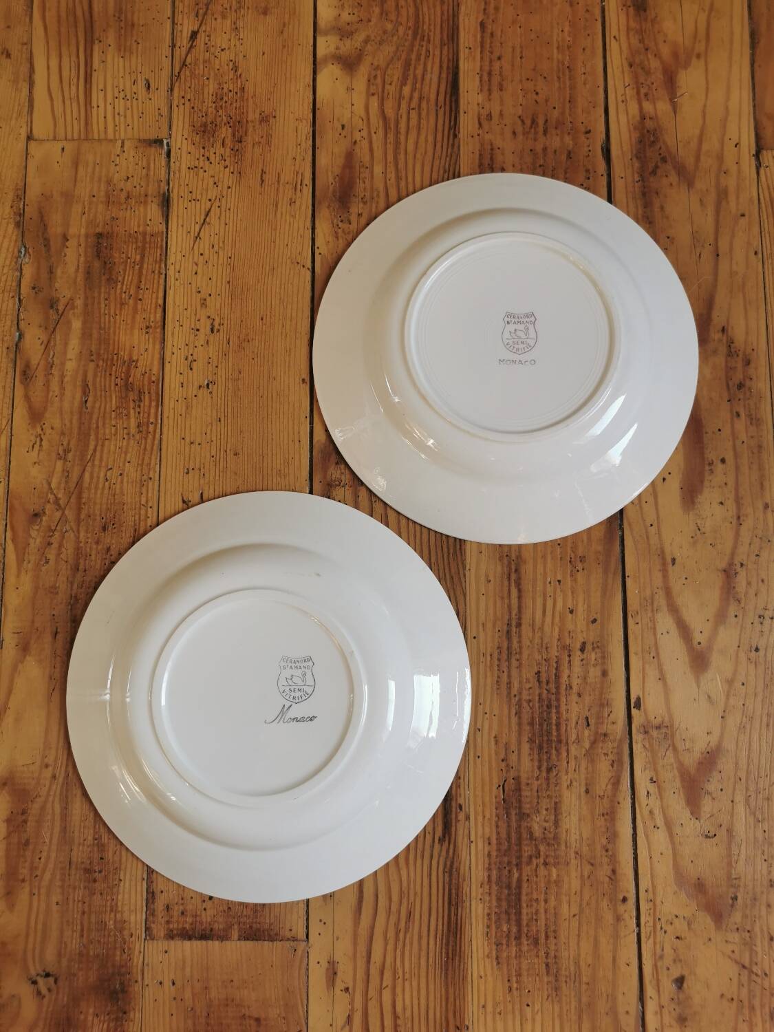 Vintage mismatched yellow and gold soup plates