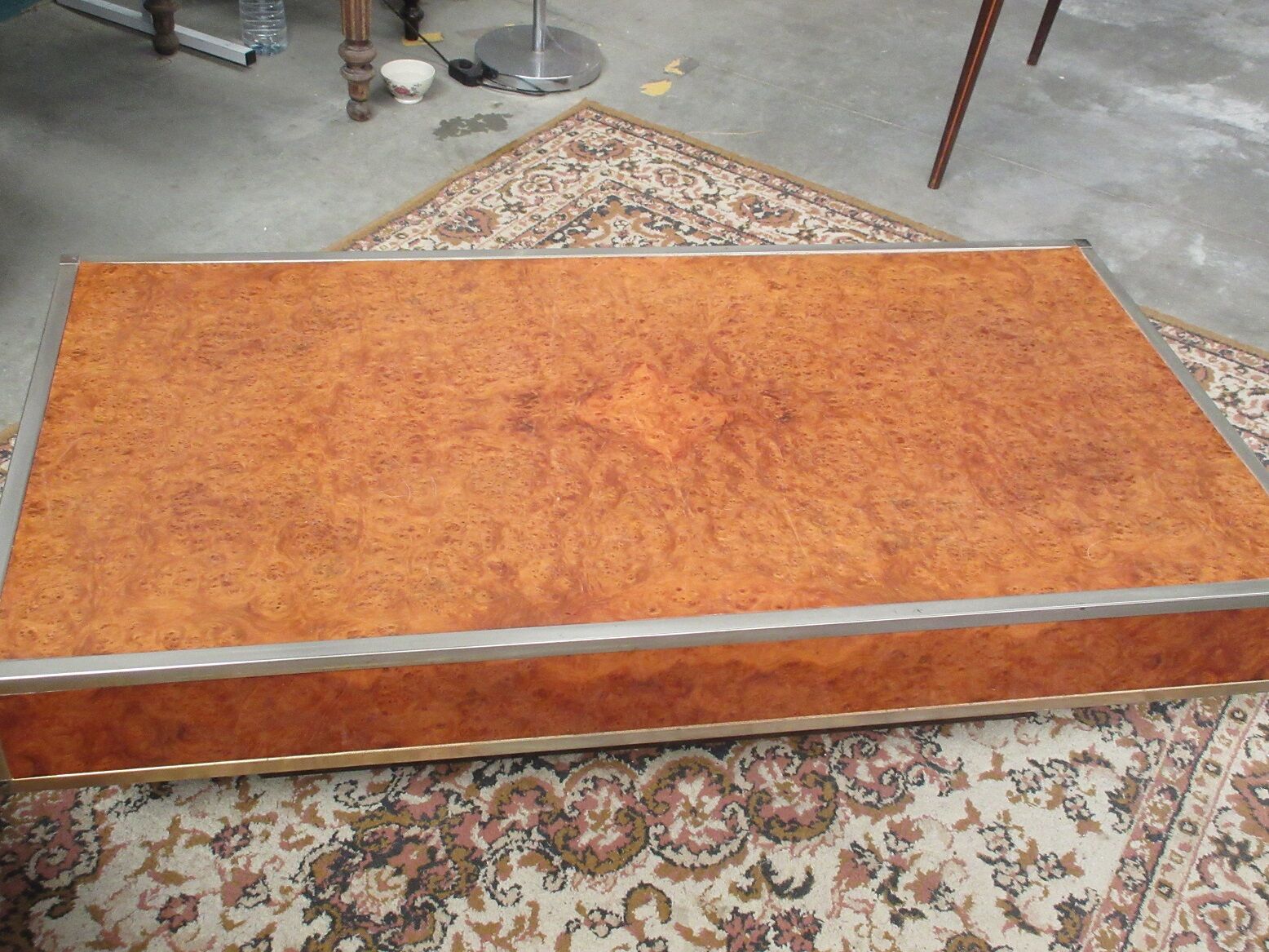 Elm magnifying glass coffee table