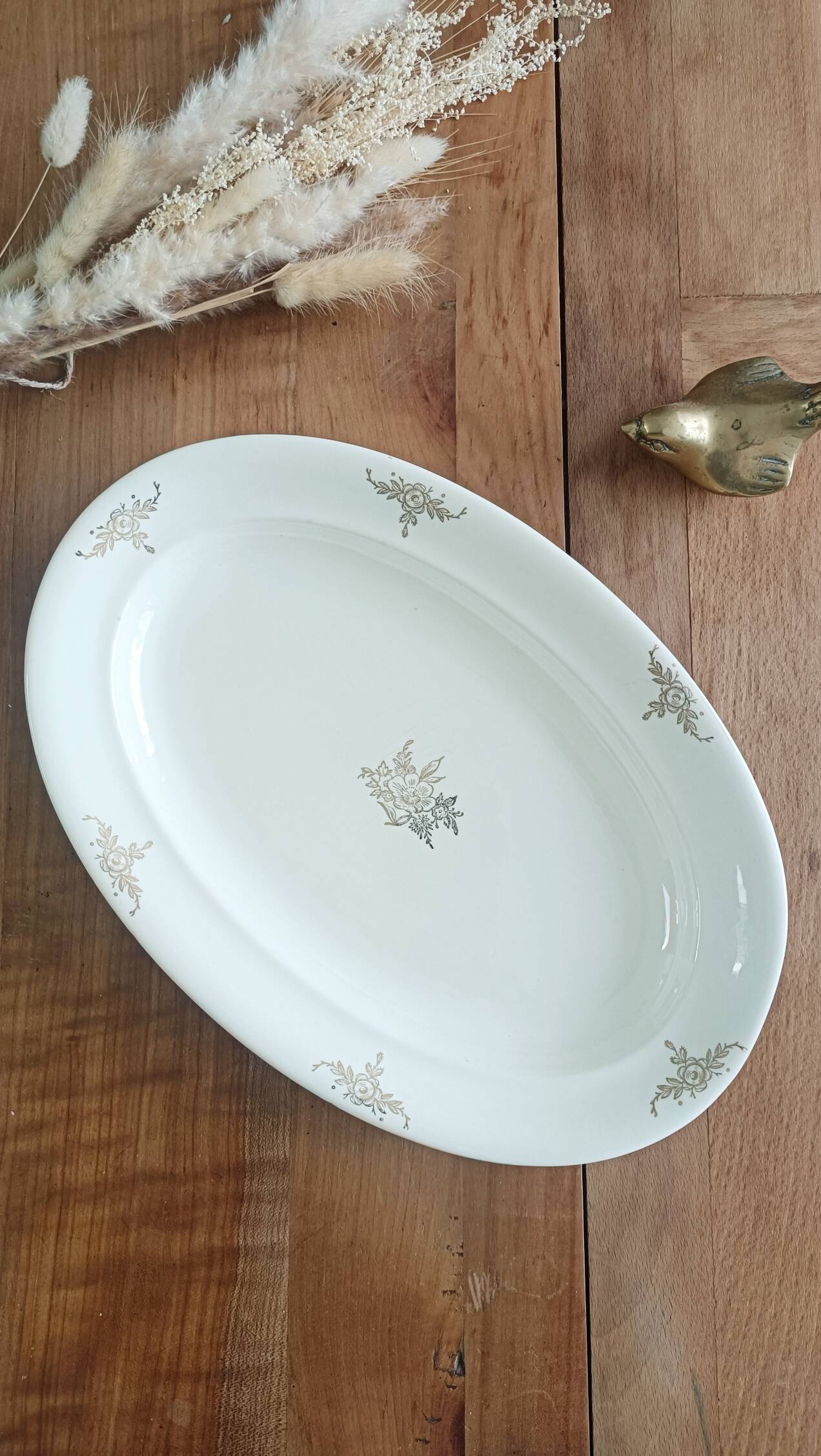 Villeroy and Boch oval dish, golden flowers