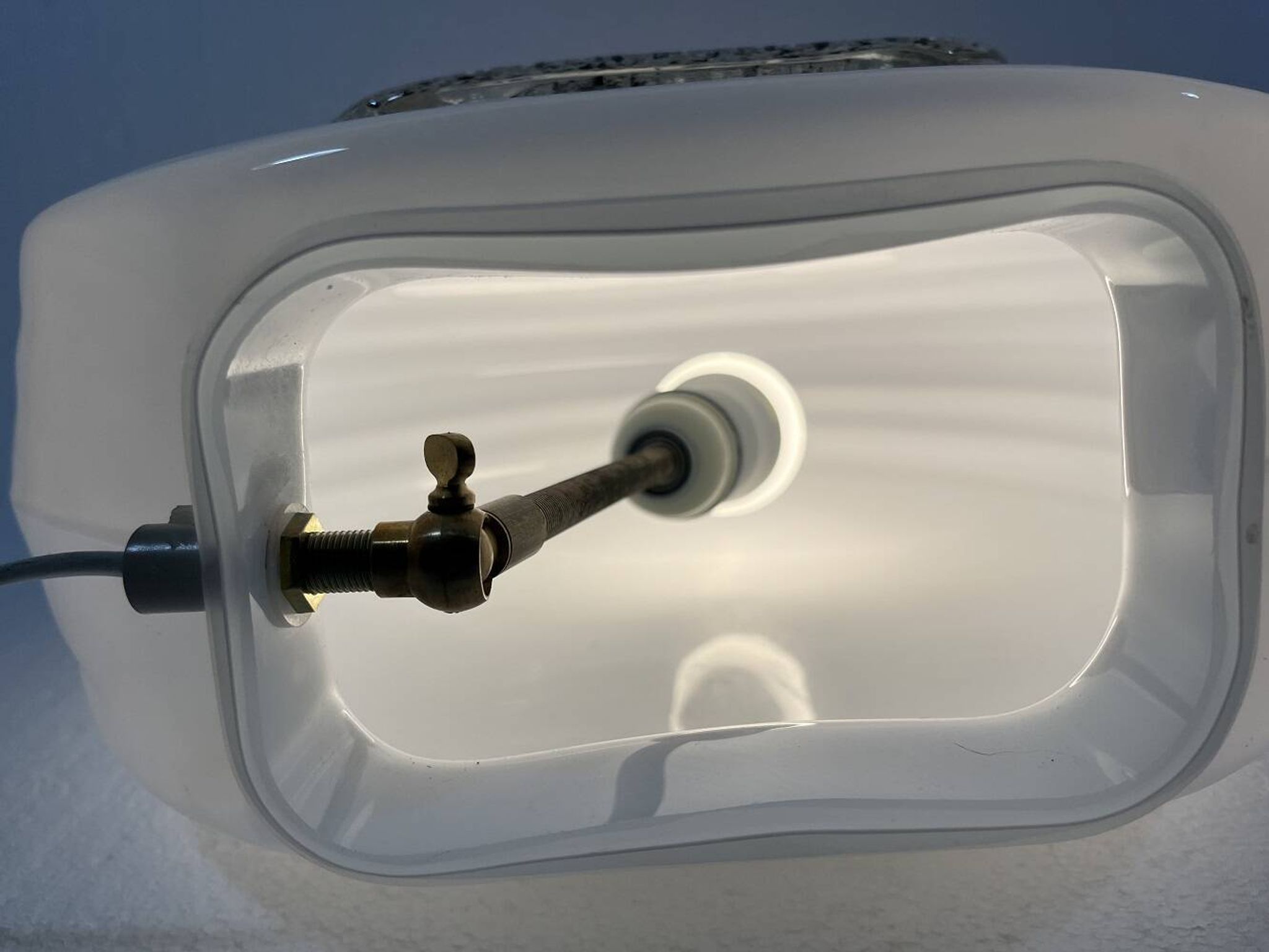Lampe de table en verre, années 1970