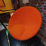 Fauteuil orange Habitat vintage par Philip Treacy