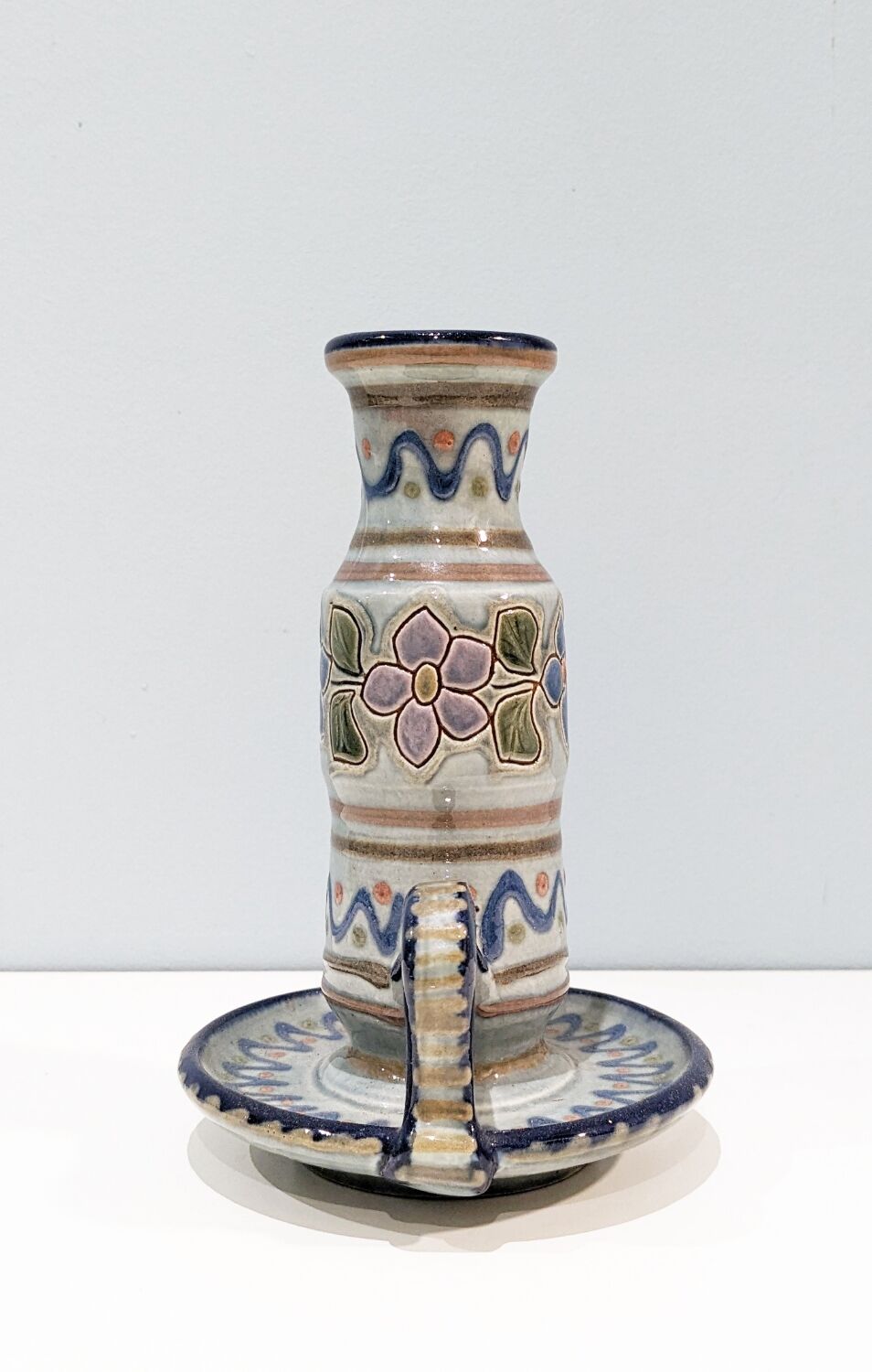 Candle holder with handle and vintage '80 cup in glazed ceramic. Signed Vilá Clara. In perfect condition.