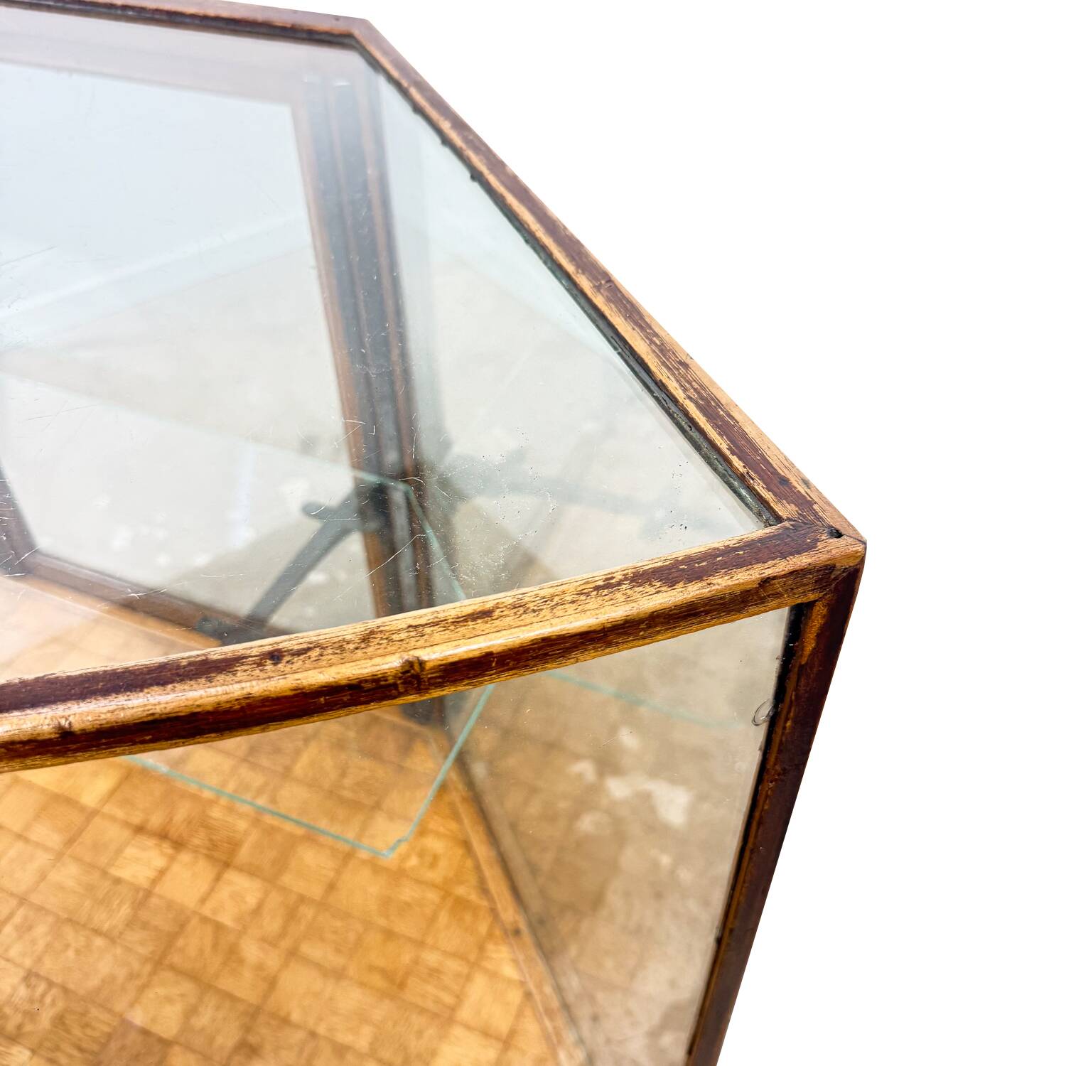 Antique Curved Glass Display Cabinet – Wooden Showcase – Early 20th Century