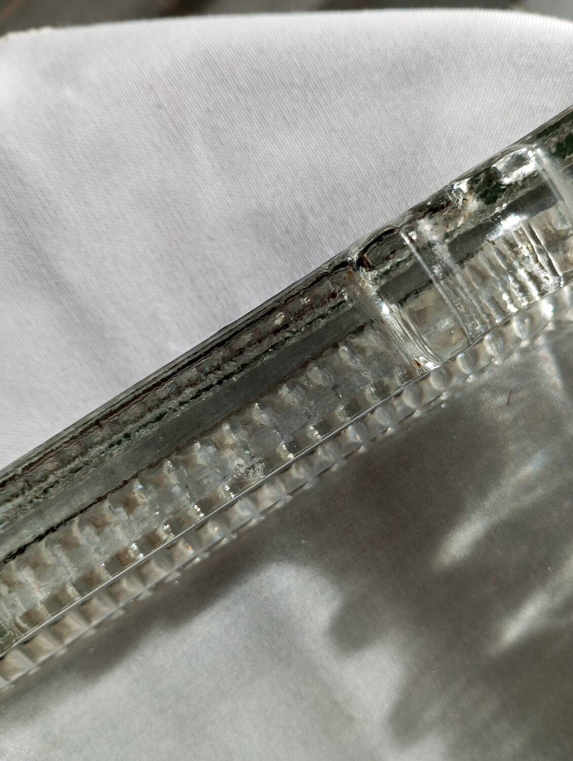 Square glass ashtray / empty pocket