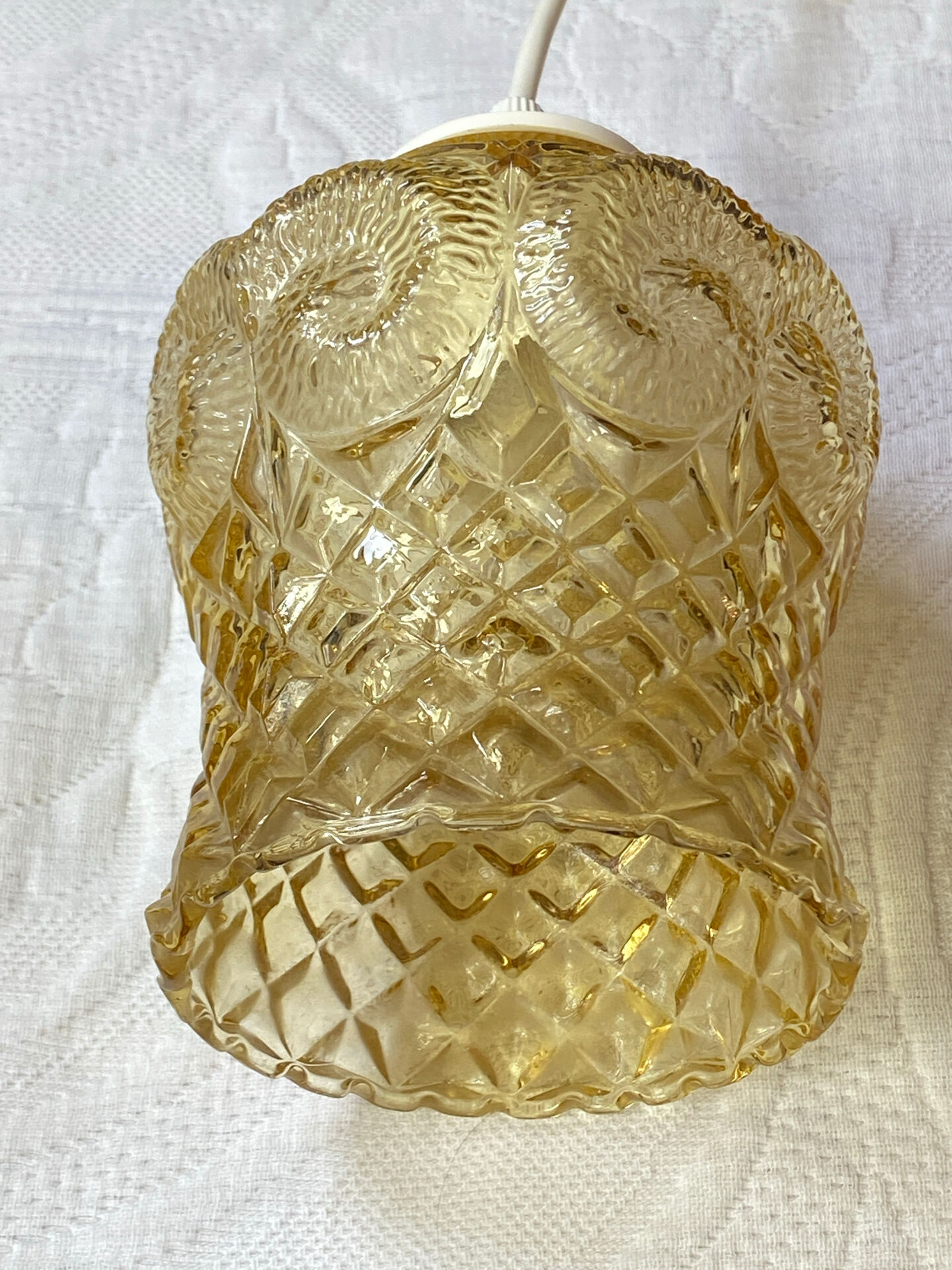 Amber moulded glass lamp