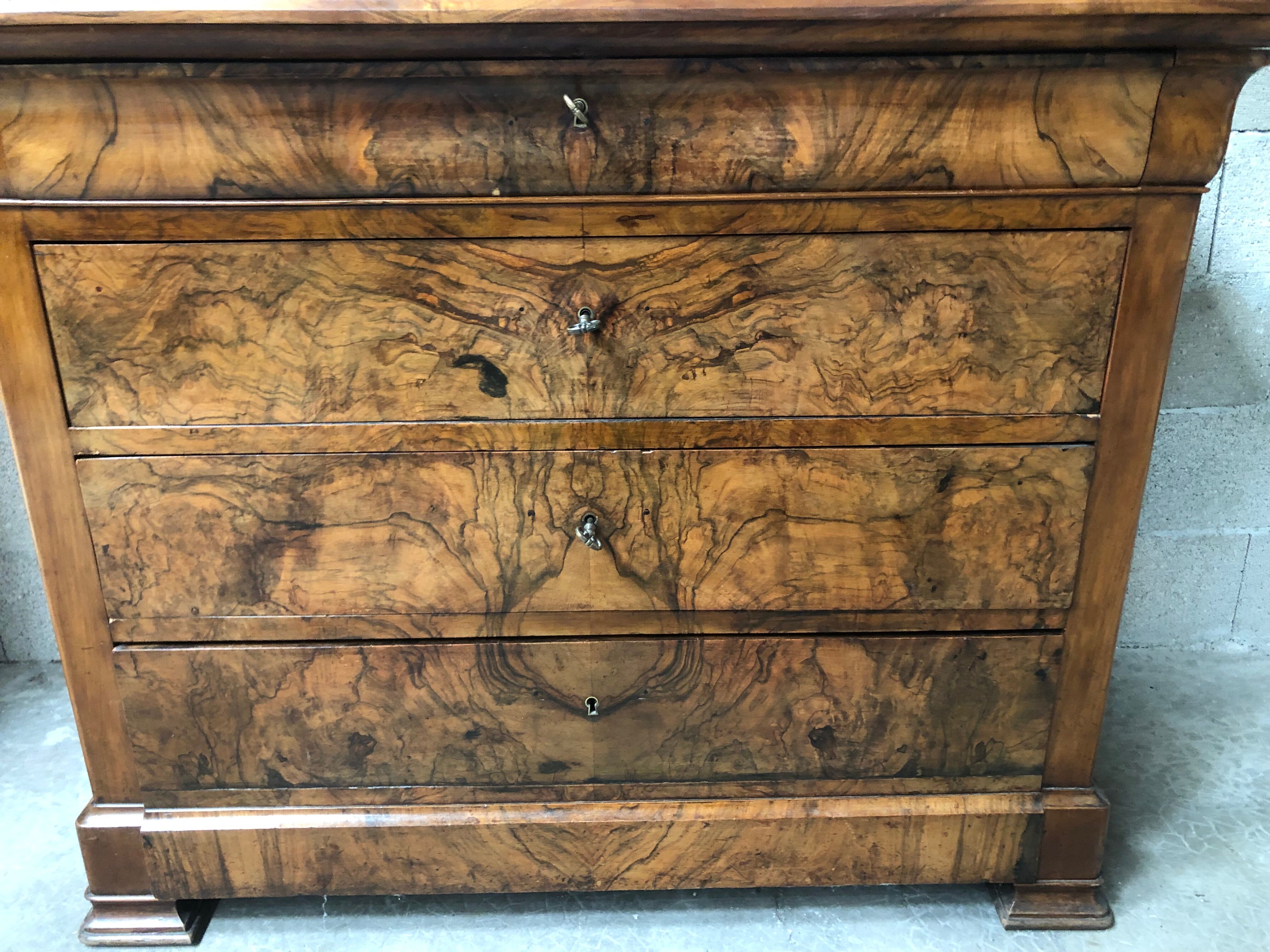 Louis Philippe old dresser
