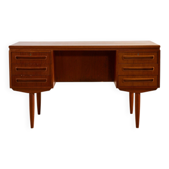 Teak desk
