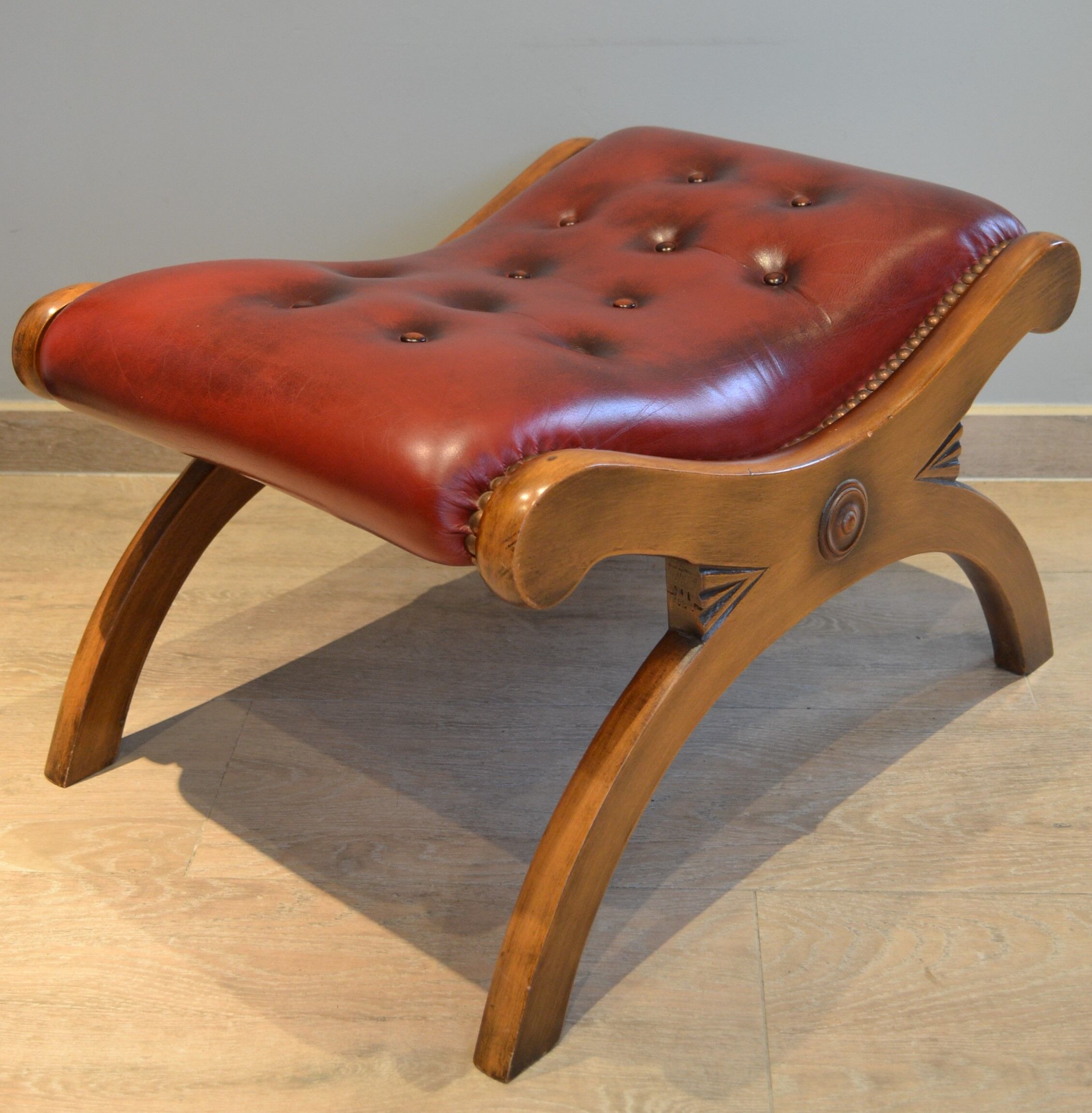 Rocking chair chesterfield