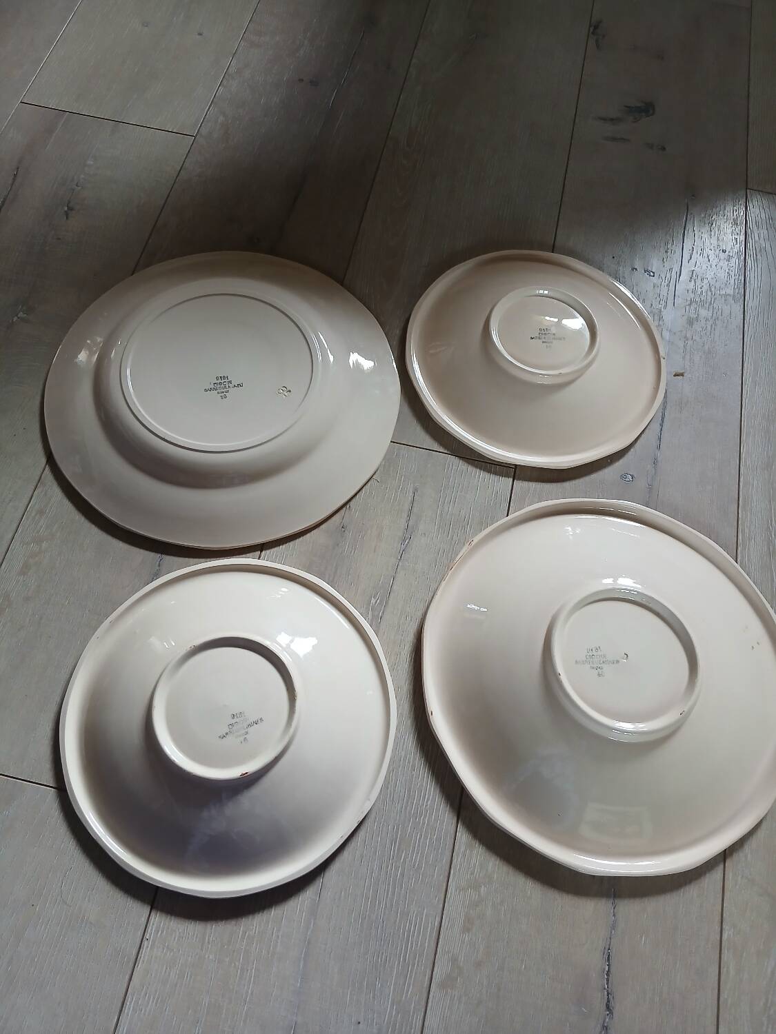 4 old dishes from Digoin and Sarreguemines