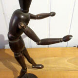 Mannequin articulé en bois