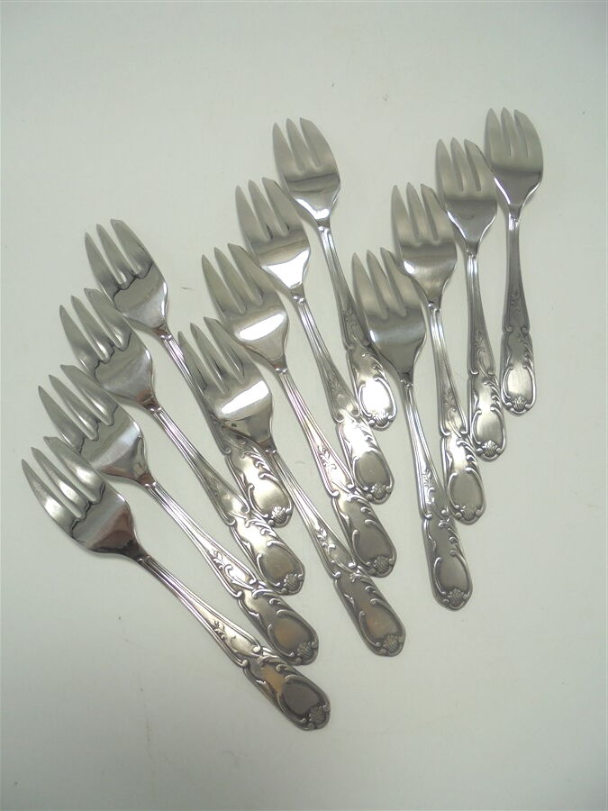Service of 12 dessert forks